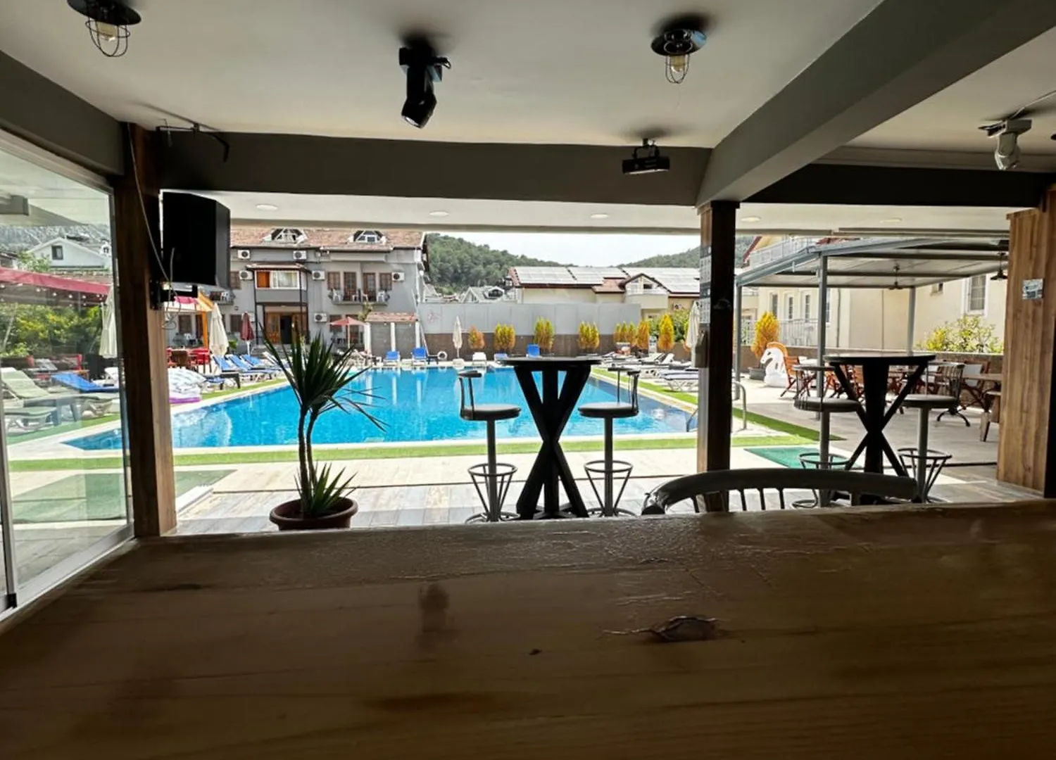 Carmina Hotel Ovacik